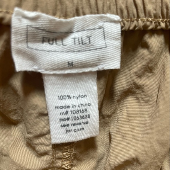 Cargo khaki pants from Tillys - Picture 4 of 4